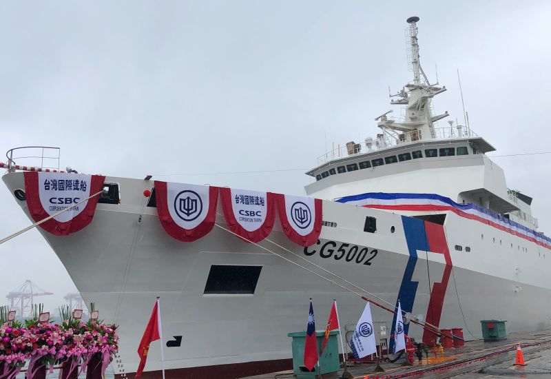 ▲經命名為新竹艦的海巡署嘉義級巡防艦。(圖/記者黃守作攝,2021.04.29)