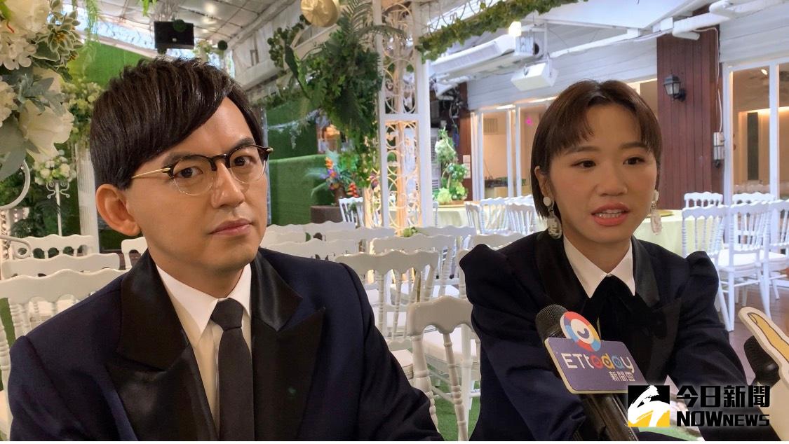 ▲黃子佼（左）分享第一次搭捷運的經驗。（圖／記者朱曼寧攝影）