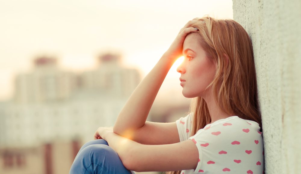 ▲「專一的愛」是一種選擇。只是人們時常會太高估自己的自制力，又太低估慾望的誘惑力。（圖／shutterstock）