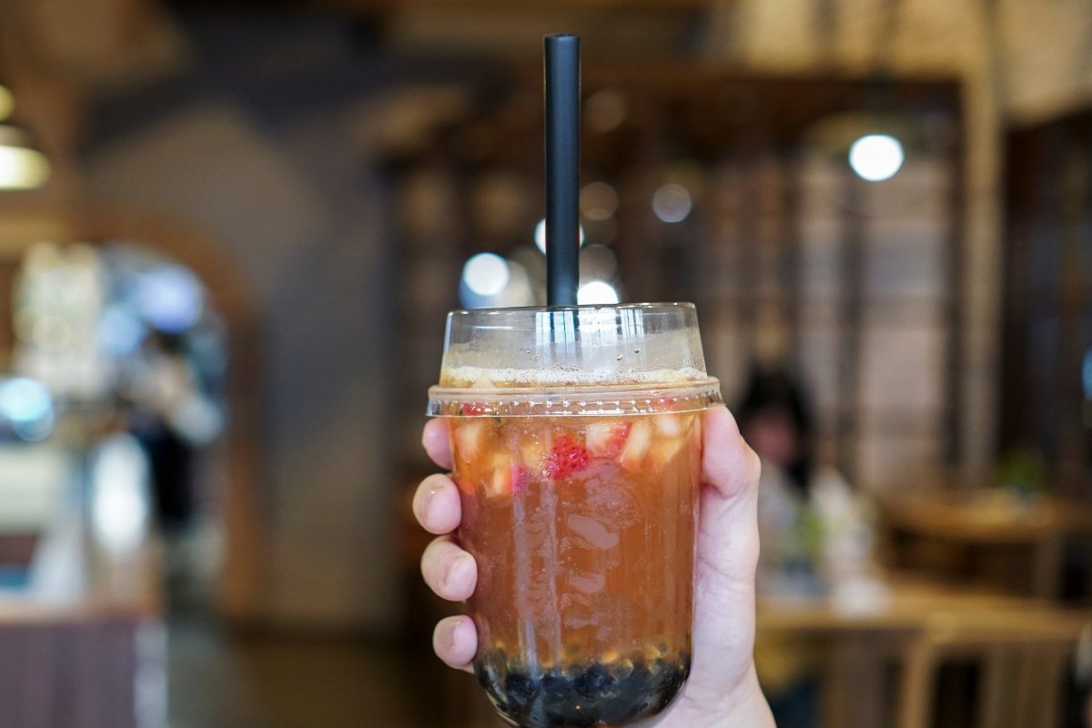 ▲台灣手搖飲因多樣化種類和客製化的特點，深受不少人喜愛。（圖／Shutterstock）