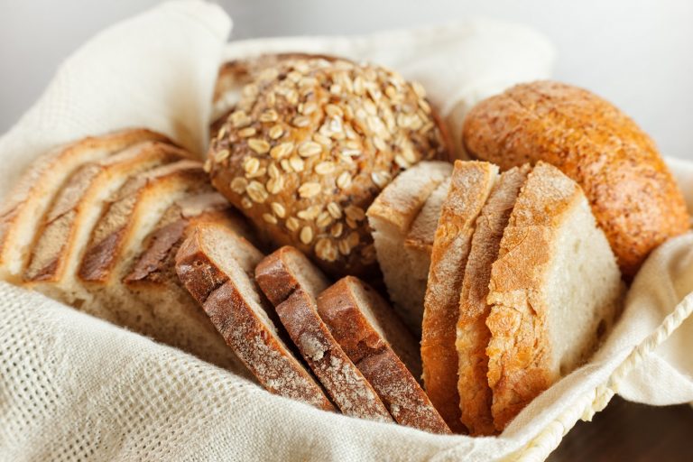 ▲網友詢問大家「超商麵包霸主是誰？」釣出許多老饕分享心中解答。（圖／ Shutterstock）