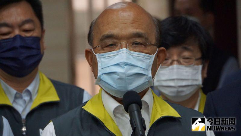 ▲中央流行疫情指揮中心啟動「華航清零計畫2.0」,行政院長蘇貞昌表示,防疫措施若有不足會儘速改進。(圖/記者呂炯昌攝)