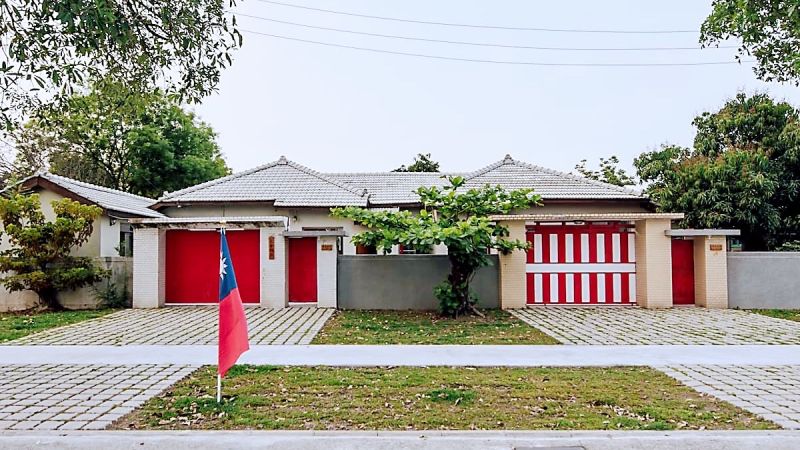 ▲課程會帶領高中職學子去探訪高雄著名之建築。(圖/高雄市建築師公會提供)
