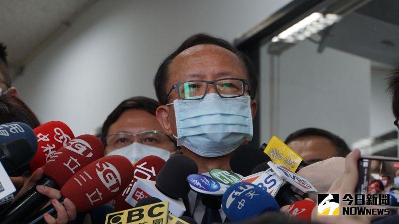 ▲北市警局逮補義警餐會丟蟑螂嫌犯,警察局長陳嘉昌出面說明偵辦過程。(圖/記者呂炯昌攝,2021.05.05)