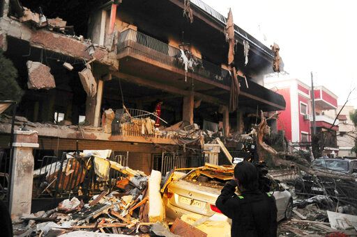 ▲敘利亞當地媒體報導，為因應以色列對首都大馬士革的「侵略」，敘利亞防空系統已啟動。圖為2019年11月首都大馬士革遭以色列空襲資料照片。（圖／美聯社／達志影像）