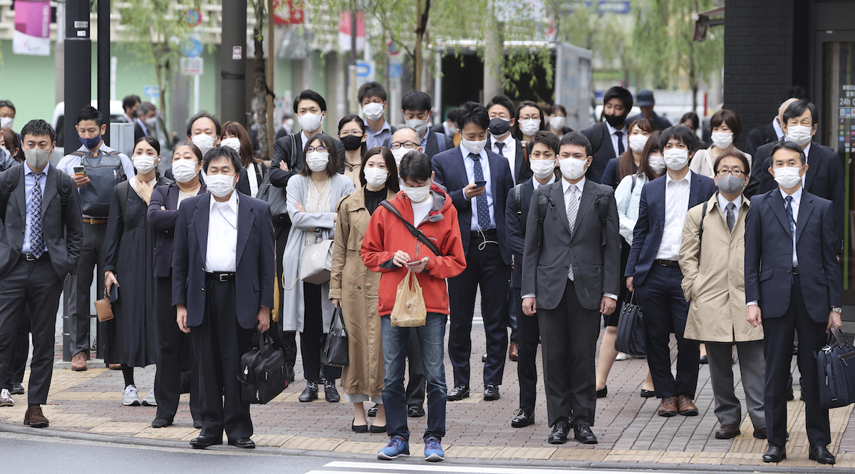 ▲日本東京都今天新增確診2195例，創週一新高紀錄。（圖／美聯社／達志影像）