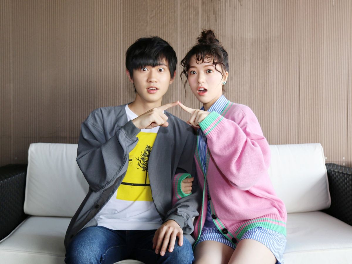 ▲姜典（左）、項婕如譜校園戀。（圖／LINE TV）