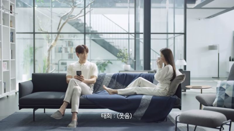 ▲▼金泰希(右)一說台詞就笑場。(圖/바디프랜드YouTube)