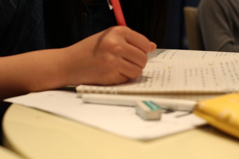 孩子被罰抄課文!家長求情「遭老師洗臉」 完整對話曝光