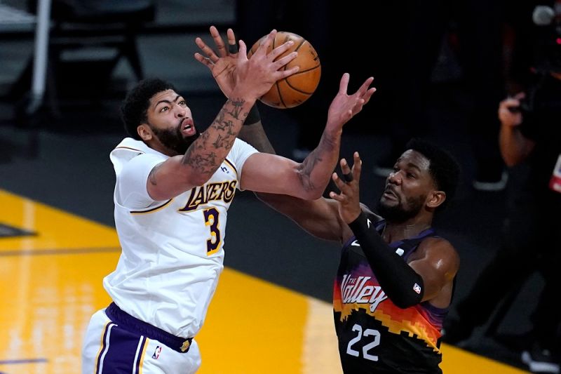 NBA/AD變好壯!連湖人主帥都驚豔:今年會打很好