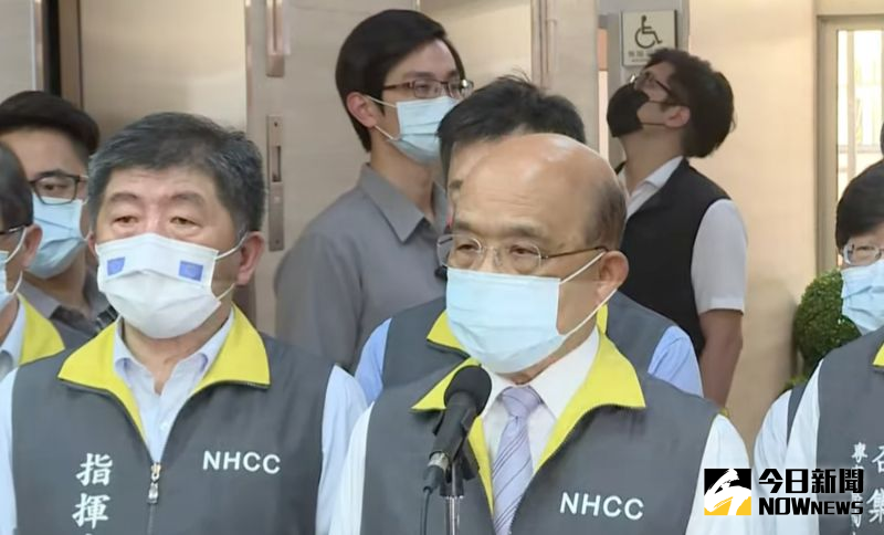 ▲行政院長蘇貞昌11日前往指揮中心視察,呼籲國人收心、嚴謹面對疫情變化。(圖/記者王嘉鴻攝 2021.05.11)