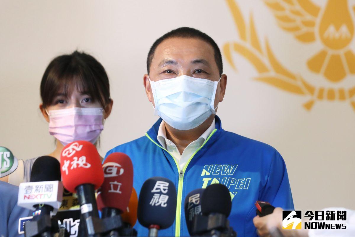 ▲新北市長侯友宜今（11）日認為，沒有一個人永遠會做對事，只要別人善意的提醒，都要去仔細聆聽，虛心接受。（圖／記者陳志仁攝，2021.05.11）