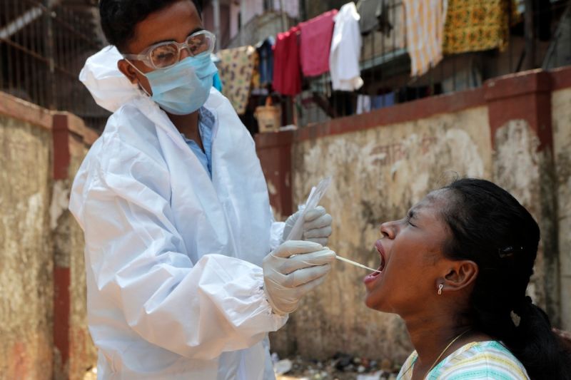印度貧民窟翻身　達拉維改善衛生條件成孟買抗疫模範
