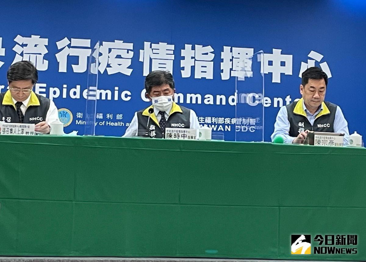 ▲中央流行疫情指揮官陳時中今（15）日宣布雙北進入三級緊戒狀態。（圖／NOWnews資料照）