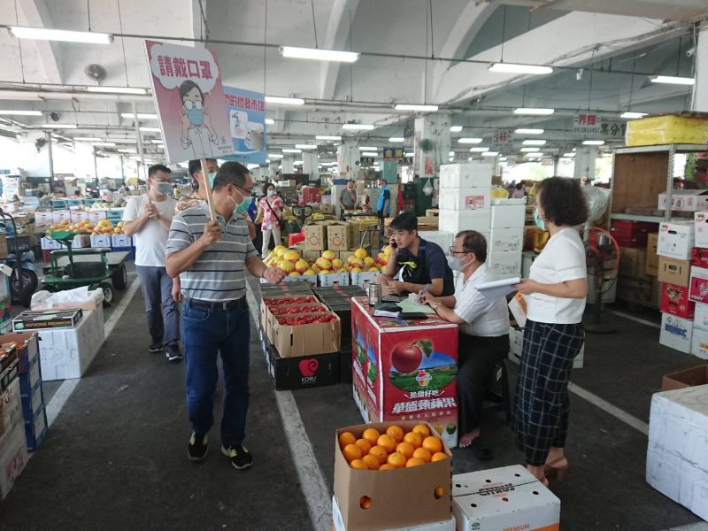 ▲高市府農業局今天通令轄屬各農會、農業性合作社、休閒農場、農村社區及批發市場加強防疫措施。(圖／高市農業局提供)