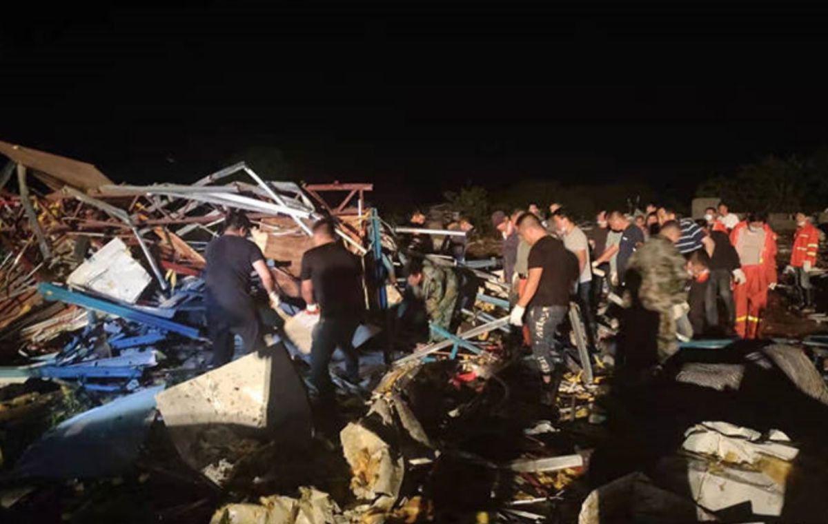 ▲中國武漢市14日晚遭龍捲風侵襲，造成多人受傷。（圖／翻攝自搜狐）