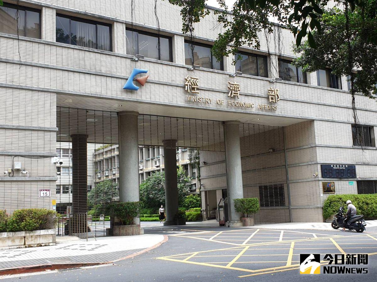 ▲經濟部投資業務處今（30）日公布投資台灣事務所今天再通過「中小企業加速投資行動方案」2家廠商共投資逾新台幣3億元。（圖／NOWnews資料照）