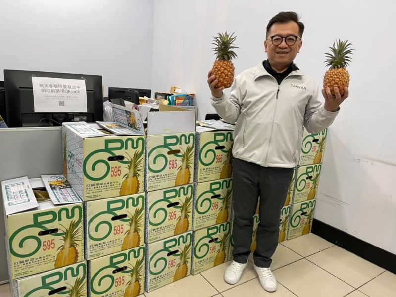 ▲劉耀仁持續勤走基層,力拚代表民進黨投入立委選舉。(圖/翻攝自劉耀仁臉書)