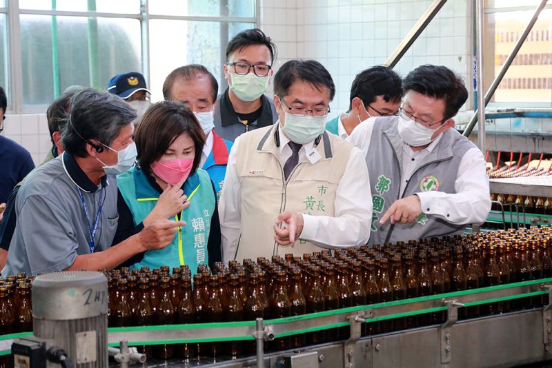 ▲黃偉哲強調民生、防疫物資供應充足,請民眾不要囤積(圖/記者林怡孜攝,2021,05,17)