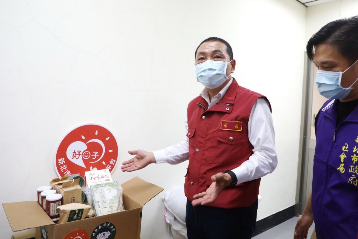 ▲新北市長侯友宜認為，在疫情最嚴峻的時刻，大家要全心全意做好防疫，有一些假訊息以訛傳訛，很容易傷害到第一線辛苦的同仁們。（圖／新北市政府提供）