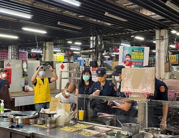 ▲中市府經濟發展局稽查全市42處公有零售市場(圖／中市府提供2021.5.20)