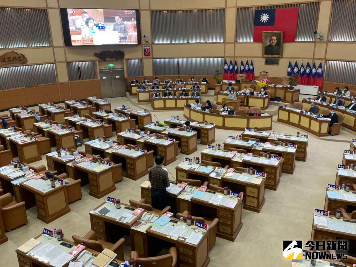 ▲新北市議會傳出有女性的清潔人員確診，市議會也將於今晚的7點進行大消毒。（圖／記者陳志仁攝）