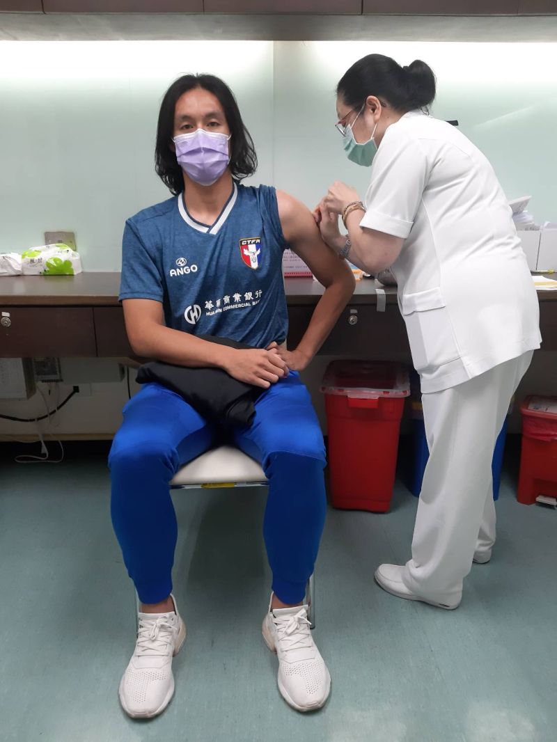 6月出征世界盃資格賽　中華男足今接種新冠肺炎疫苗
