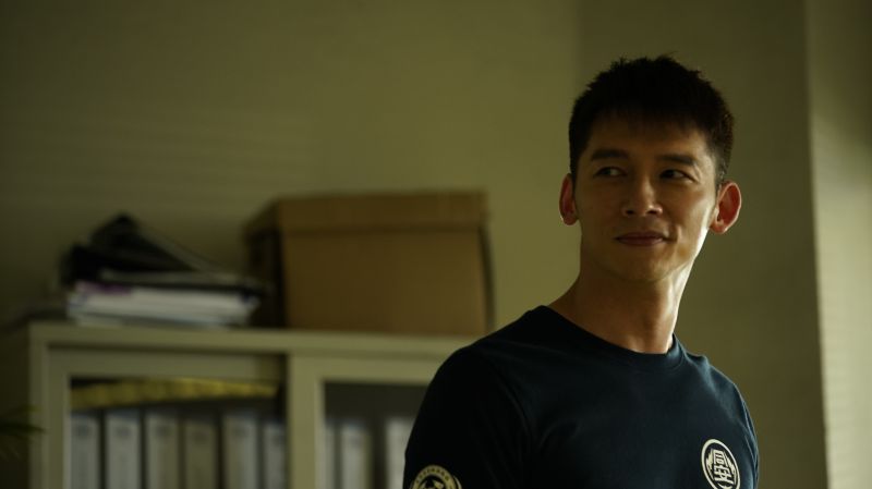 ▲溫昇豪消防員「邱漢成」一角是影迷心中的平民英雄。（圖／Netflix）