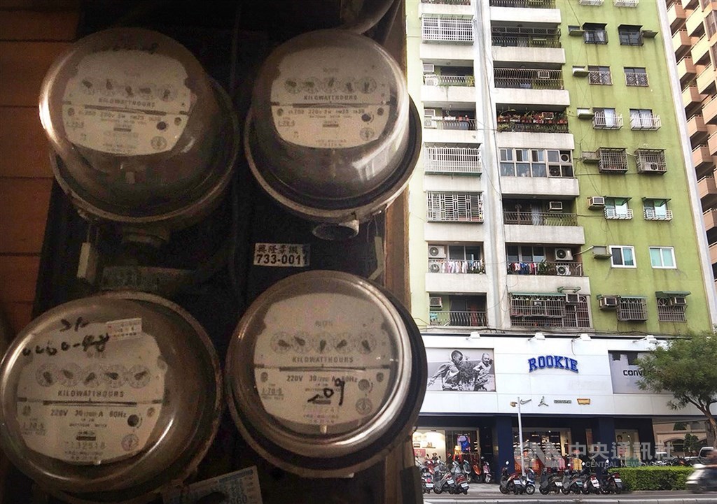 ▲電價審議會即將召開，電價是否調漲成為社會關注重點。（中央社檔案照片）