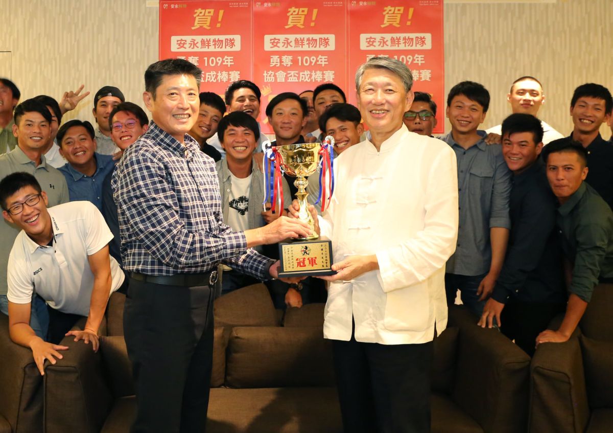 ▲中華隊總教練由吳思賢擔任。（取自安永鮮物成棒隊粉絲團）