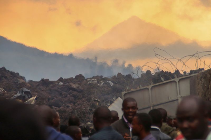 剛果火山噴發爆逃難潮　無國界醫生憂霍亂加劇
