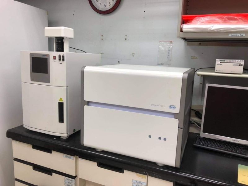 ▲台大獸醫系實驗室中的Real time PCR設備，能檢驗核酸(RNA)中的病毒量。（圖／台大提供）