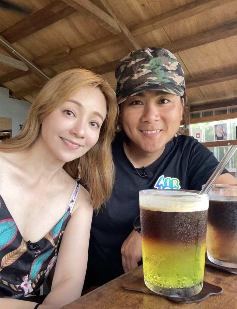 ▲季芹和王仁甫結婚16年，相處仍像熱戀期的情侶。（圖／王仁甫和季芹之永遠的芹仁臉書）