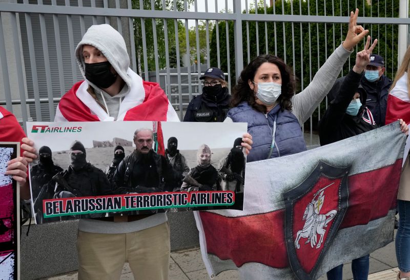 聲援白俄異議記者　華沙街頭示威
