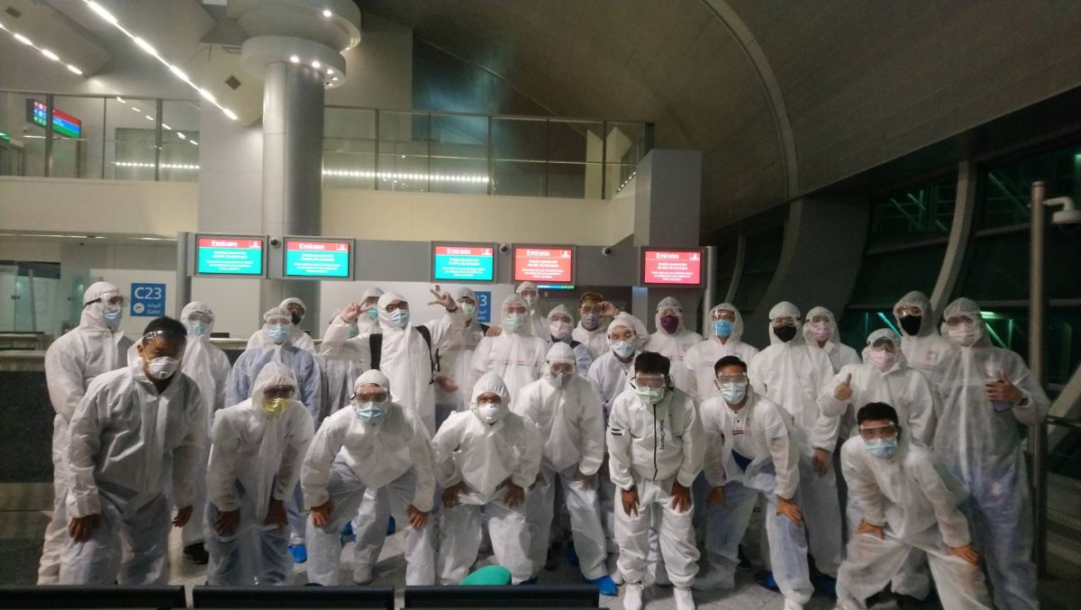 ▲中華男足於昨(29)晚啟程前往科威特出戰2022卡達世界盃資格賽，全隊做好防疫準備。（圖／中華足協提供）
