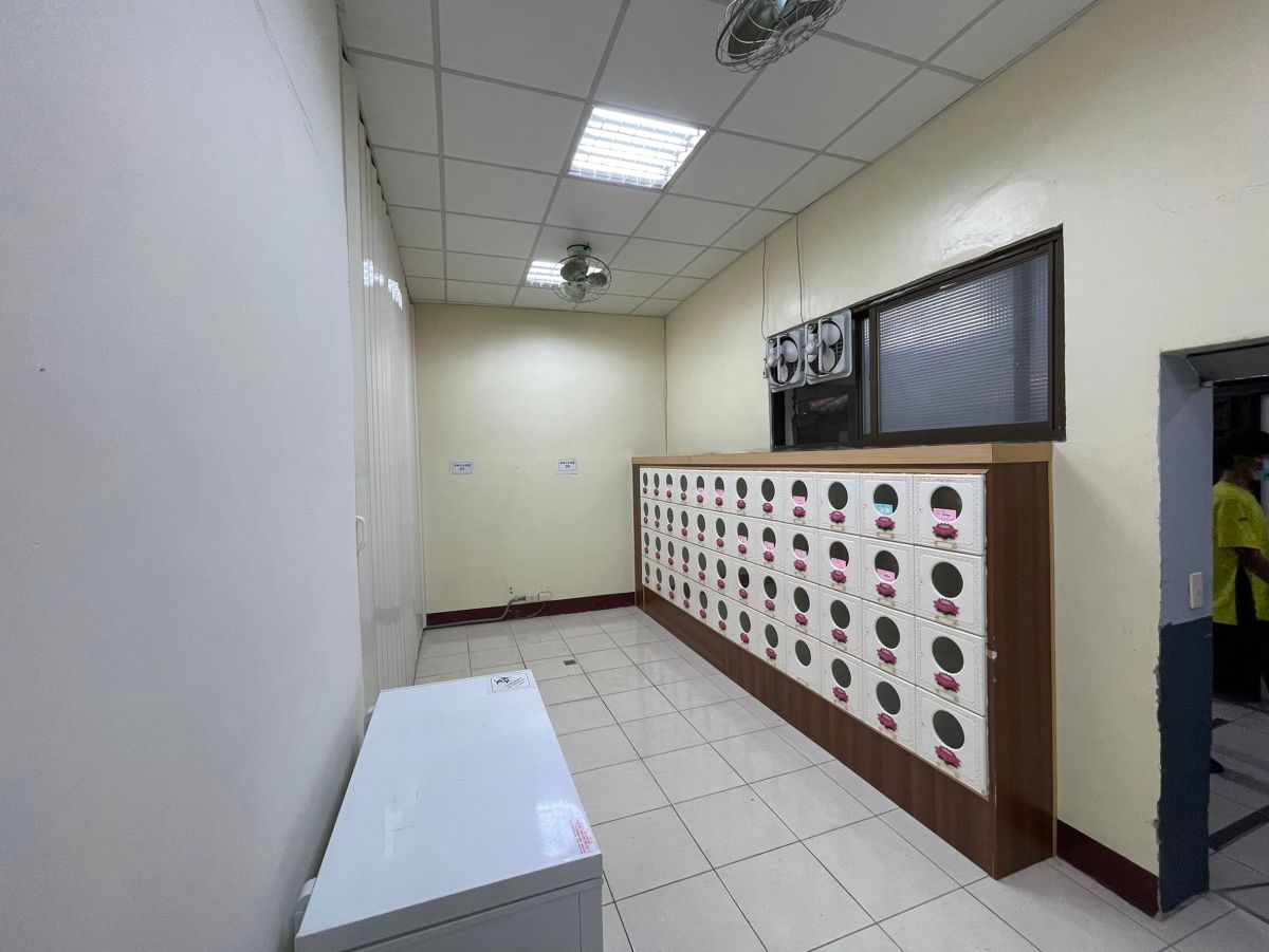 ▲往生者骨灰暫時安置於崇德館海葬暫厝區(圖／民政局提2021.6.3)