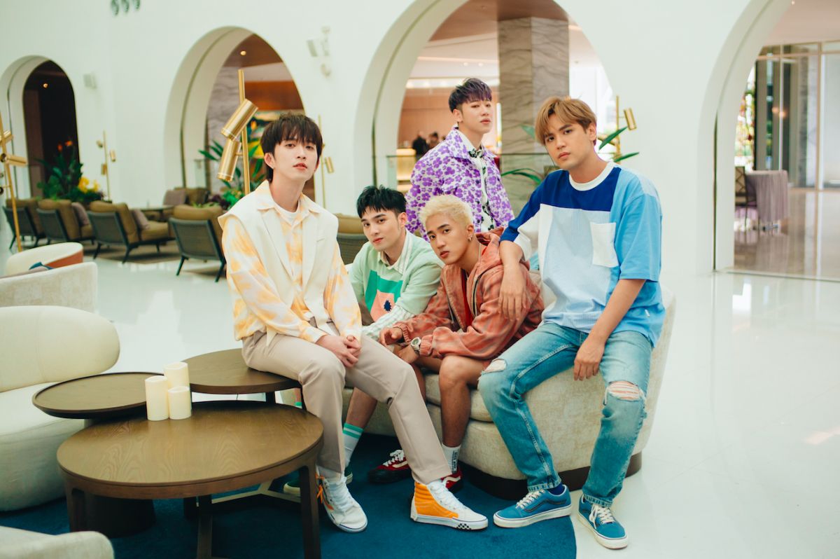 ▲「五堅情」爆偷練舞群聚，陳零九（右一）在臉書寫下千字文道歉謝罪。（圖／原音兄弟提供）