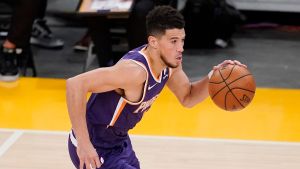NBA/太陽球星Booker聖誕大戰腹股溝拉傷 將至少缺席4周