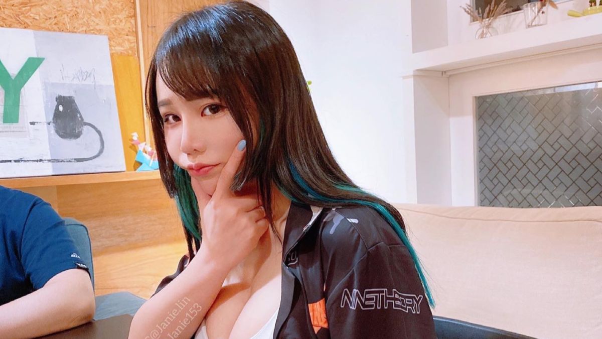 ▲泥泥學姐分享居家防疫日常。（圖／泥泥學姐臉書）