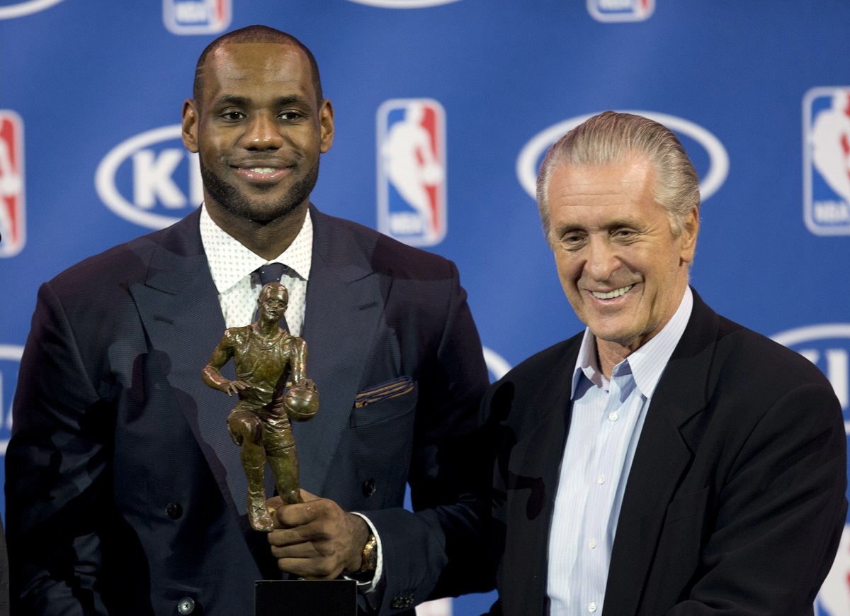 ▲Pat Riley期待和LeBron James再續前緣。（圖／美聯社／達志影像）