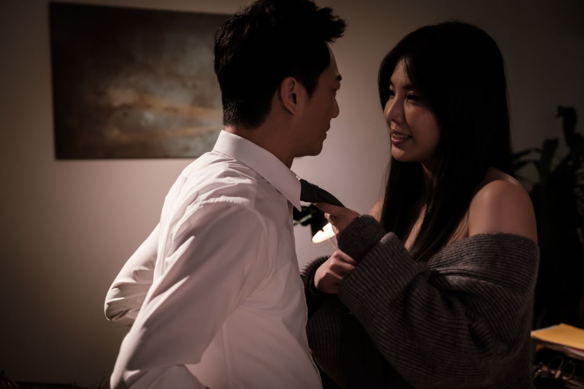 ▲葉華（右）、藍葦華在《日蝕遊戲》搞外遇。（圖／民視）