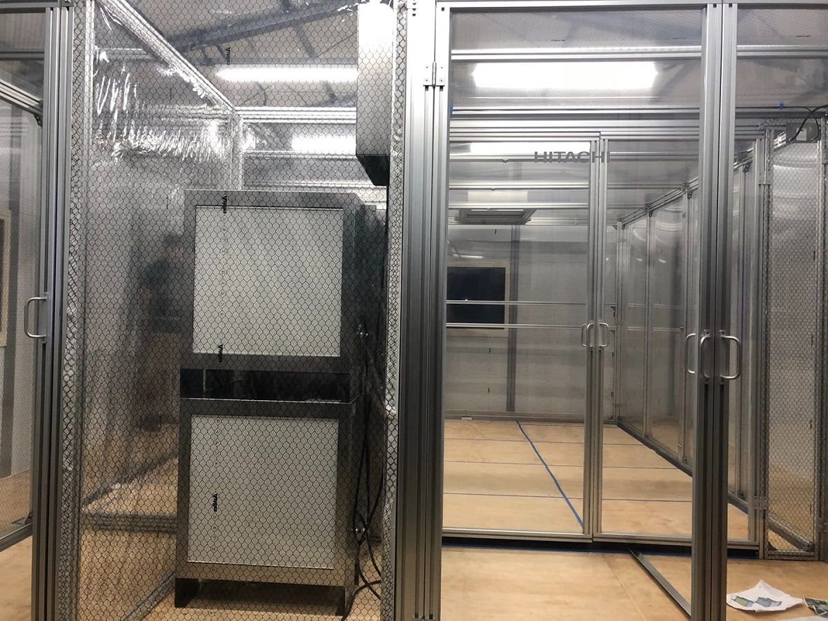 ▲王必勝醫師8日凌晨在臉書分享好消息，直指「日本原廠鑑於台灣疫情嚴峻，協調將日本一些醫院的訂單先給我們，運輸部份，華航也主動且無償協助」，他更透露，共訂購了80座。（圖／翻攝自王必勝臉書）