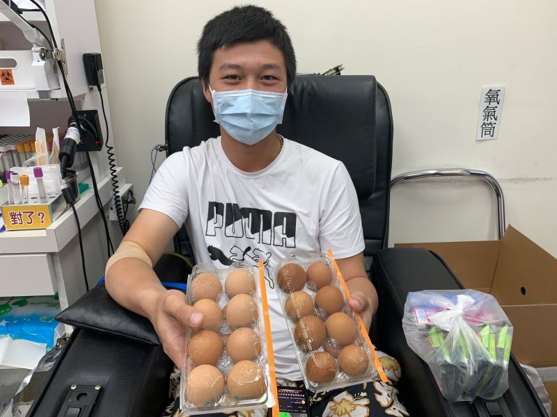 疫情鬧血荒　良食禾蛋捐3000盒雞蛋鼓勵捐血
