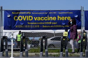 疫苗加強針　加州全面開放成年人施打
