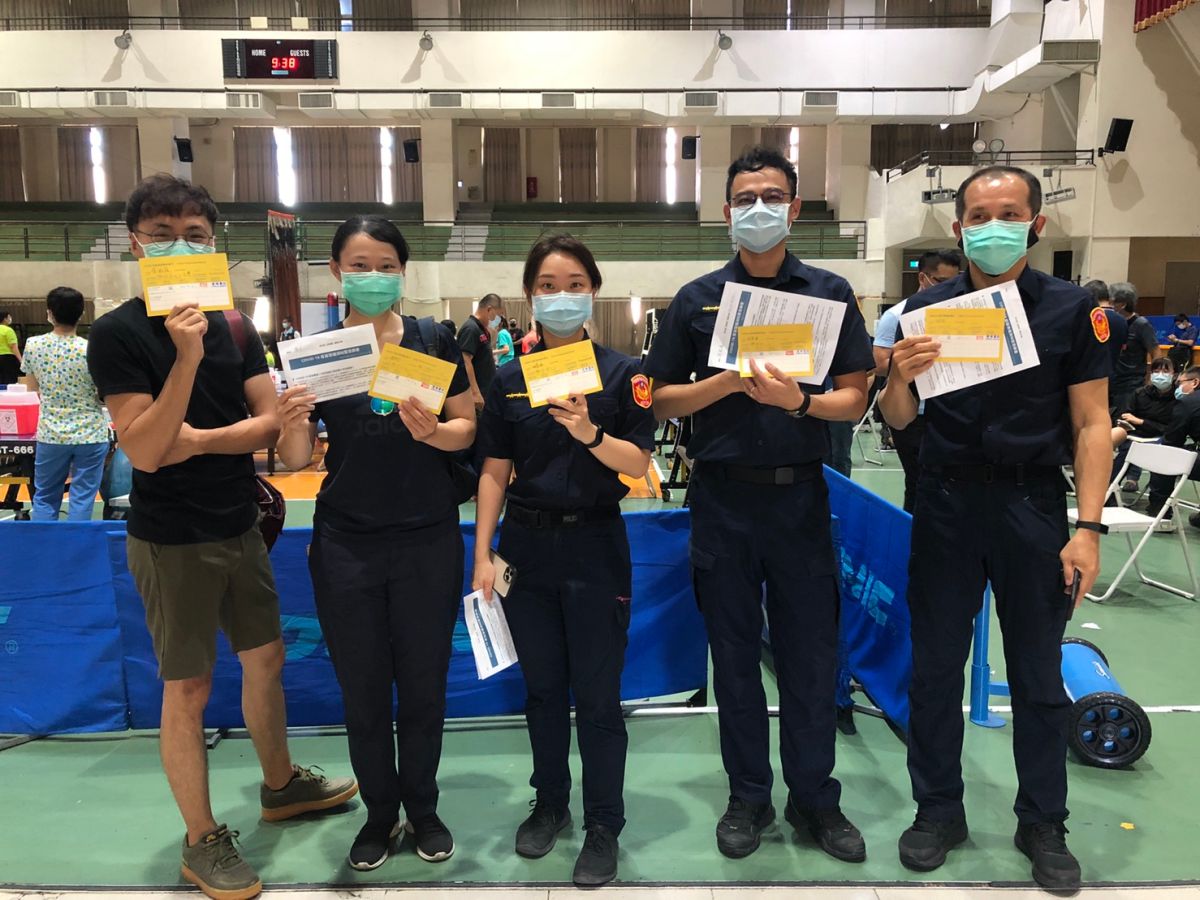 ▲日本124萬劑AZ疫苗將在6月15日開打，由於疫情嚴峻基層員警防疫勤務繁重，警察屬第二類防疫人員高市府允諾六月全數施打完畢。（圖／高市府提供）