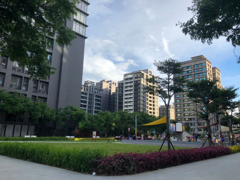 ▲疫情期間,三重重陽重劃區剛需仍在,仍有自住買方看屋。(圖/NOWnews資料照片)