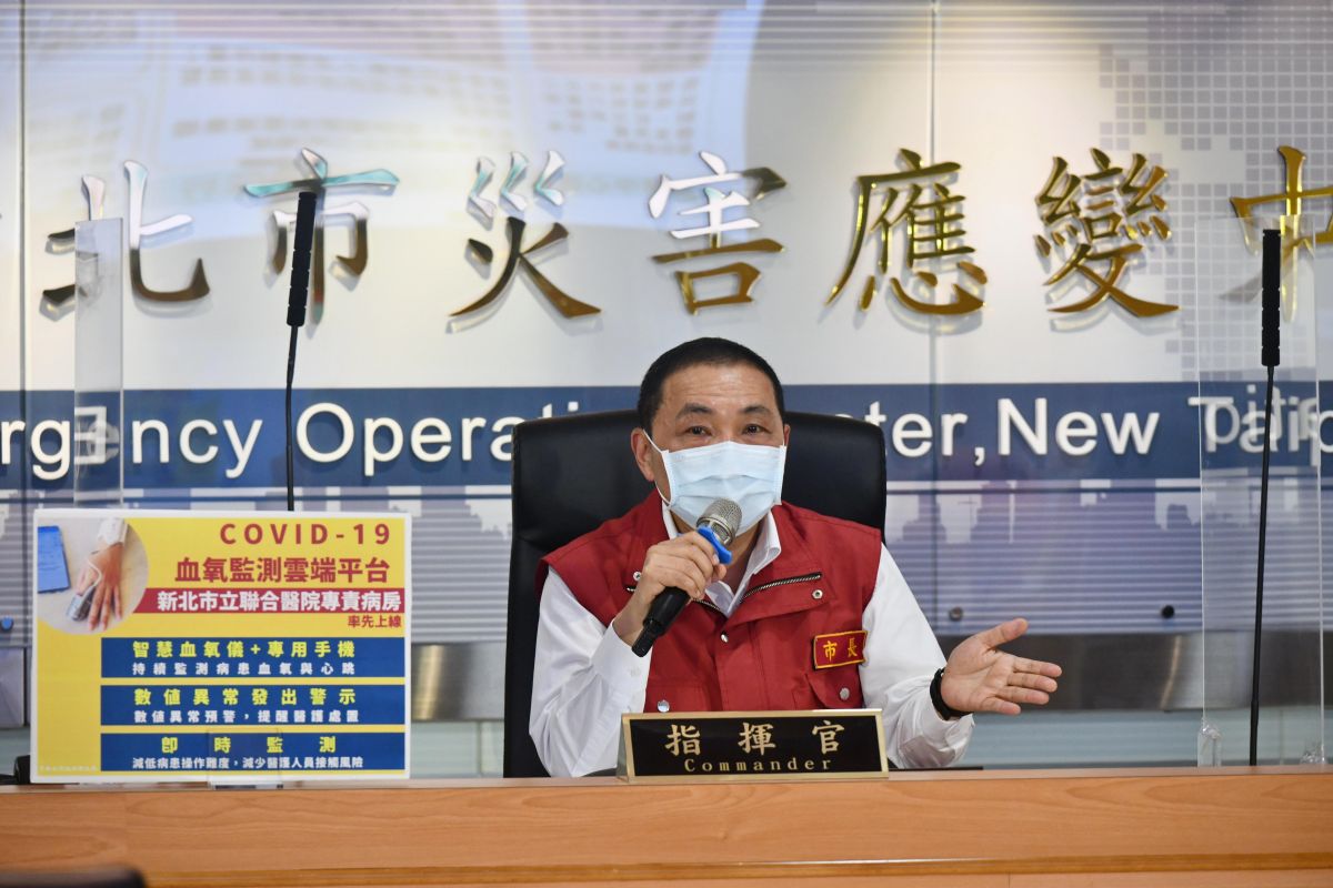 ▲新北市長侯友宜今日指出，新北疫苗的施打順序，都依據中央的指引造冊施打，絕對不可以有這種（特權打疫苗）事情發生。（圖／新北市政府提供）