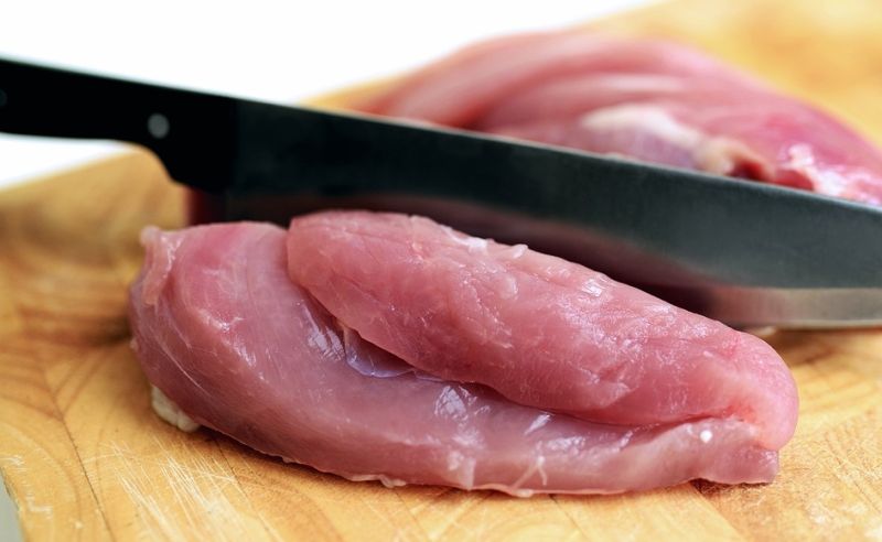 ▲有網友詢問大家,「里肌肉要怎麼醃才能像早餐店的那樣好吃?」釣出許多老饕分享訣竅。(示意圖/翻攝自《pixabay》 )