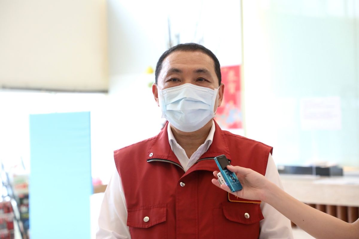 ▲侯友宜指出，新北有少數的個案，因為施打疫苗後隔日往生，「真的非常難過也不捨！」（圖／新北市政府提供）