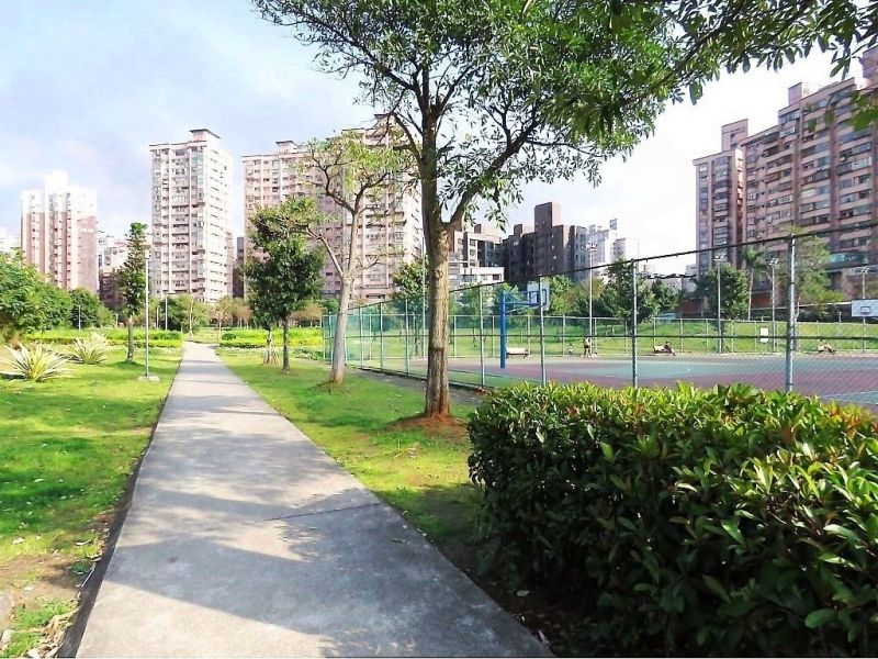▲購買小宅可尋找周邊有社區公園的物件,既不會有太多人群聚,在家防疫也可下樓透透氣。(圖/NOWnews資料照片)